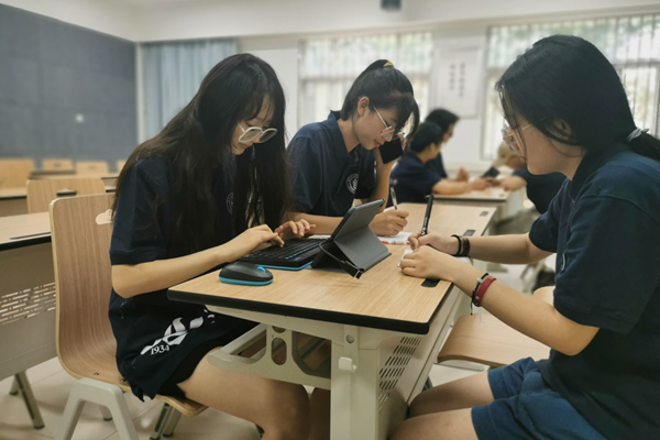 4bf34e2a7980461ba7f7064e9f51ec73.png 图片1.png