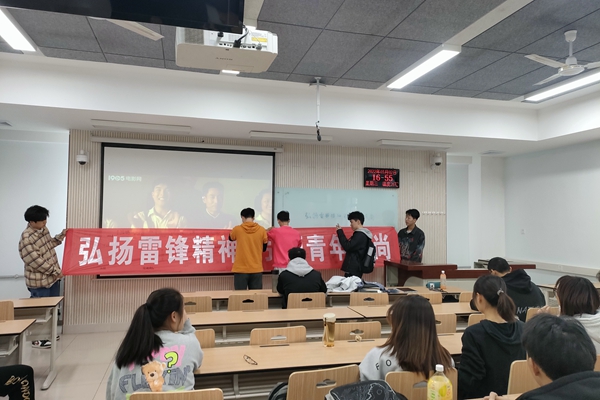 b17549d8d4024cb186669f3e6af6fc6b.jpg 动科2005班.jpg