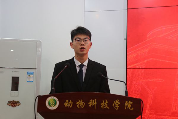 6747e8abc552408890ac739c12f245d1.jpg 336A2031.JPG