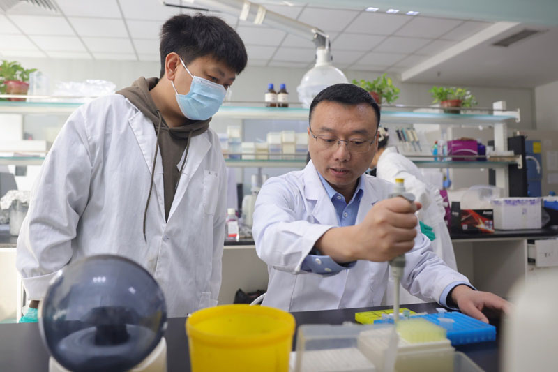 bd82003e127c4b9a8986bf4eecfe5beb.jpg 11.jpg